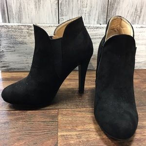 Black Booties